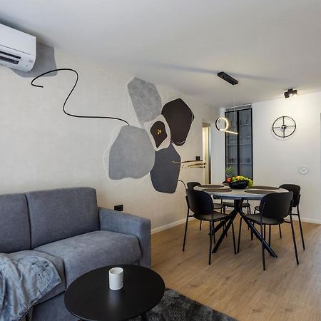 Apartman Izis Centar Pule Pola Esterno foto