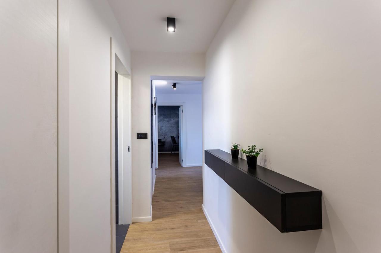 Apartman Izis Centar Pule Pola Esterno foto