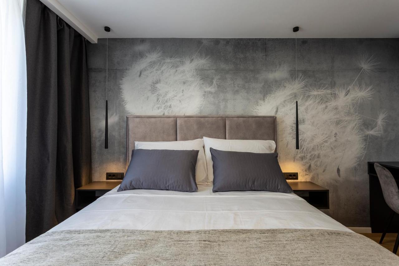 Apartman Izis Centar Pule Pola Esterno foto