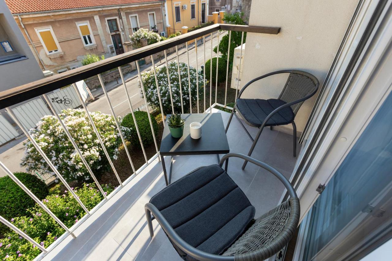 Apartman Izis Centar Pule Pola Esterno foto