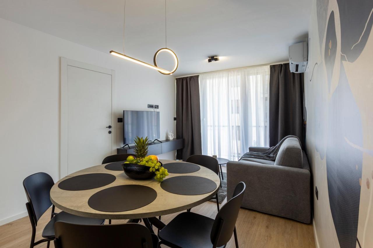 Apartman Izis Centar Pule Pola Esterno foto