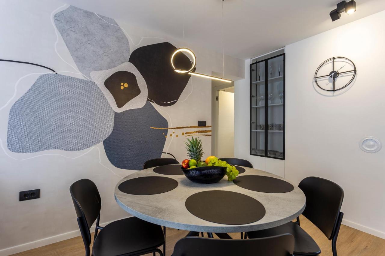Apartman Izis Centar Pule Pola Esterno foto